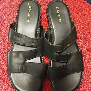 Naturalizer sandal